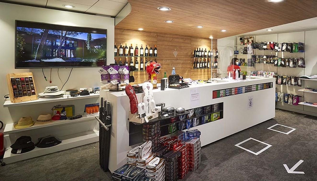 Hôtel du Golf boutique proshop
